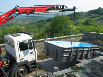 Name&scaron;čanje bazena